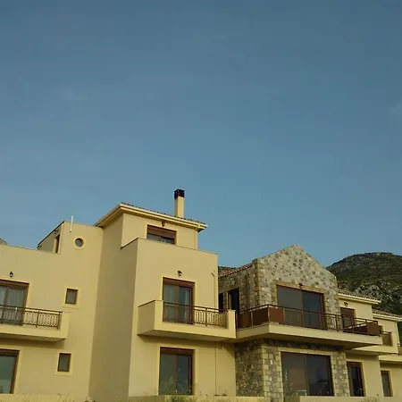 Cazala 3* Μονεμβασιά