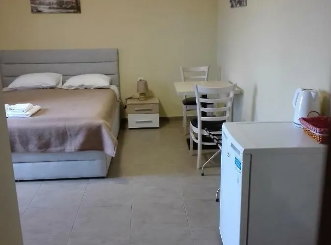 Cazala 4*